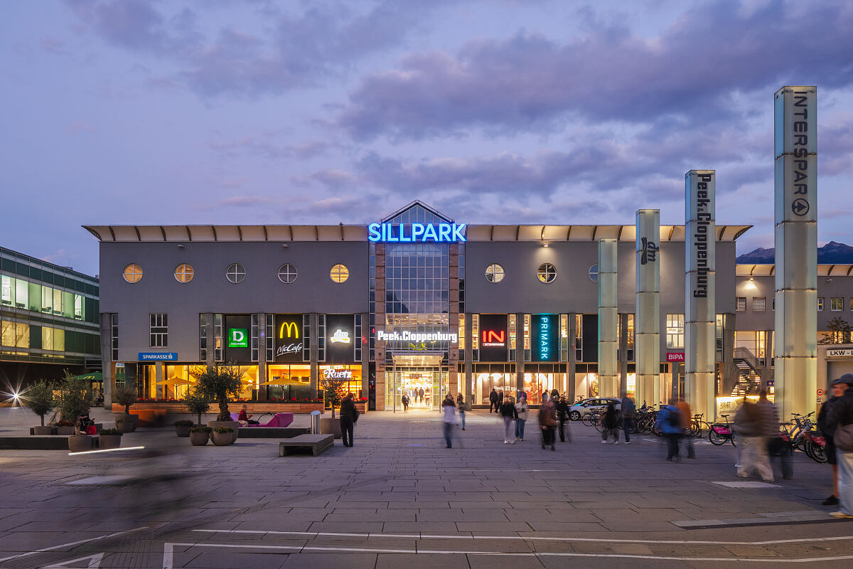 SILLPARK Außen Dämmerung