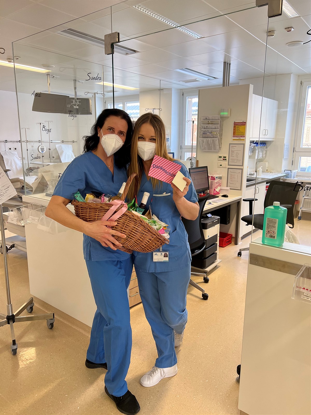Strahlende Gesichter in der Onkologieabteilung der Innsbrucker Klinik