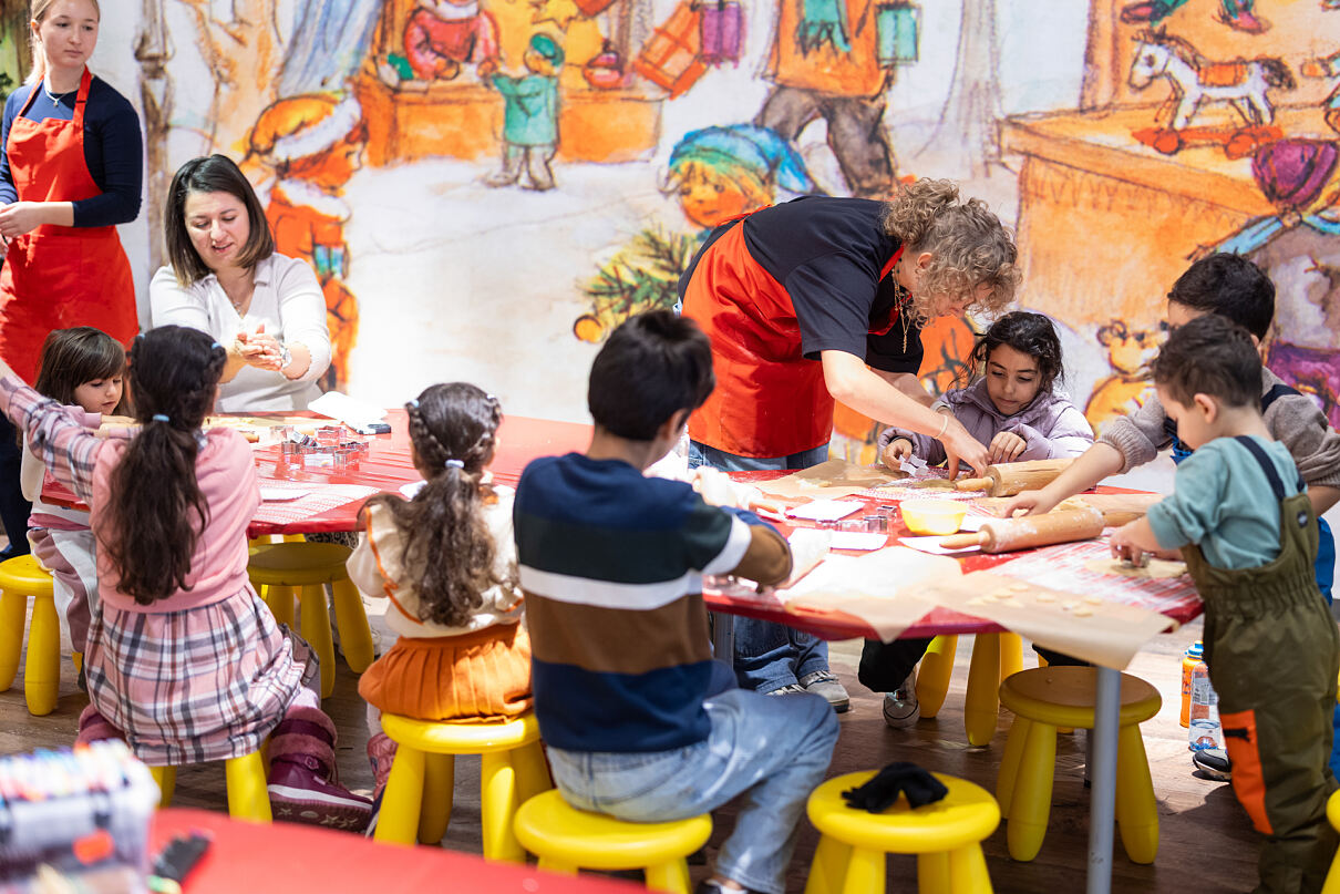 Advent-Back- und Bastelstube. Die schönste Zeit des Jahres.